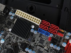 ӳ̩TH61 ITX 