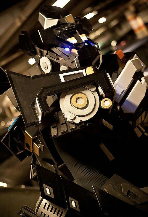 ���ƶ������𾪵ġ����ν�ա�Cosplay 