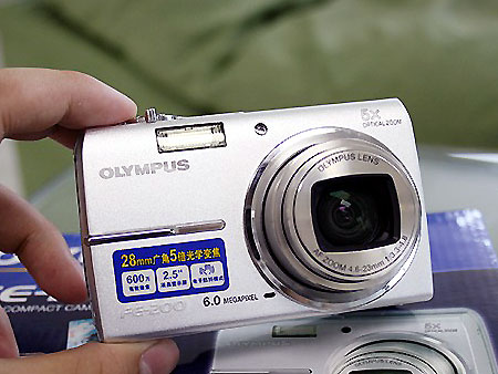 ���ְ�˹��OLYMPUS��FE-200ͼƬ���� ��2�� -ZOL�йش����ߵ�2��