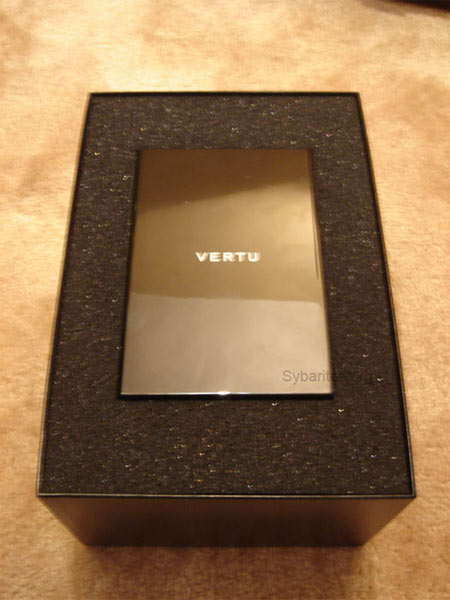 3��-14������� Vertu�����ݻ��ֻ�����ͼƬ����,ͼ3-ZOL�йش����ߵ�3��