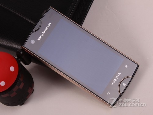 �Ųʾ�ϸ��ʾ ���ᰮ����ST18i�������