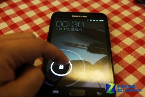 巨屏有大智慧 三星GALAXY Note抢先试用