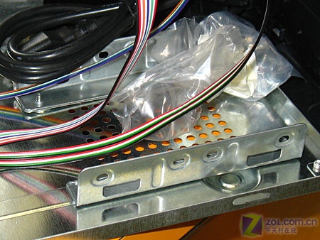 ����GoldenField������III��701BͼƬ���� ��5�� -ZOL�йش����ߵ�5��