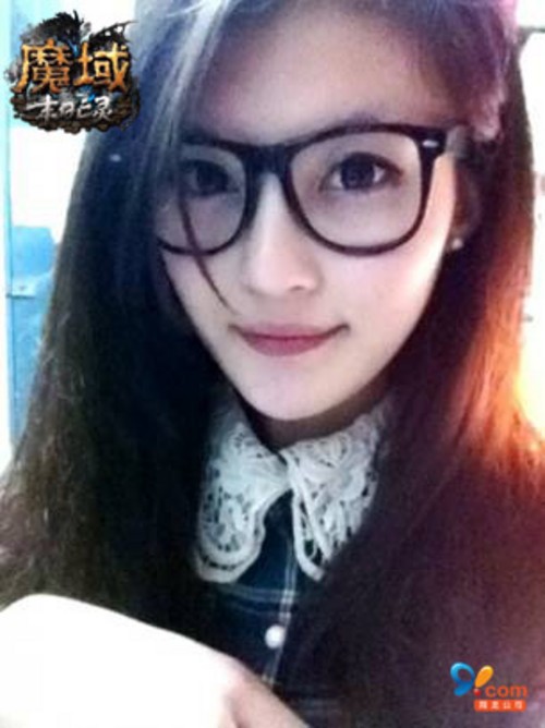 魔域》美女玩家海量生活照首爆_魔域_网络游戏-