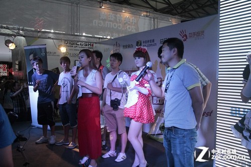 ChinaJoy2012! 铁三角展台游戏新玩法
