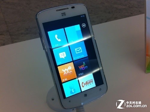 中兴:无意参加混战 明年q1推wp8手机