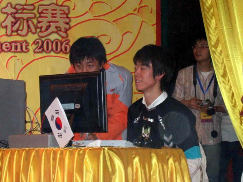 IEST 2006ħ����Ŀ���� Moon��ùھ�ͼƬ����,ͼ1-ZOL�йش����ߵ�1��