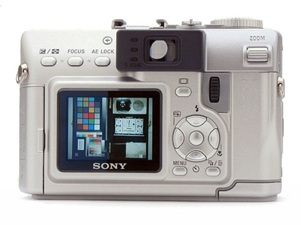 数码相机 索尼数码相机 索尼v1 图片 返回综述页 5 / 15隐藏