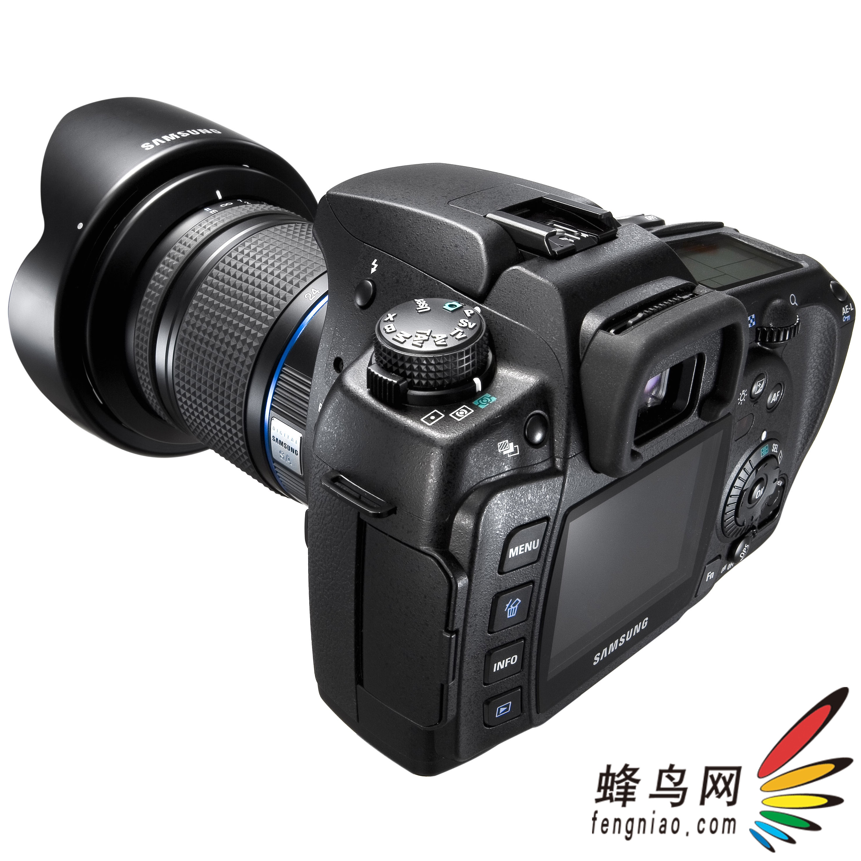 三星公司昨天正式数码单反相机新品gx10