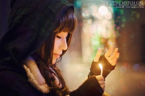 卖火柴的小女孩 cerauTy09iPxM.jpg