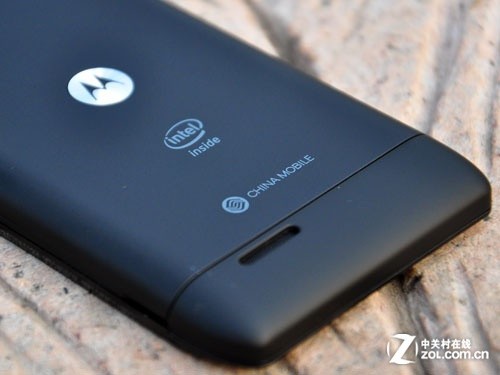 单核2GHz超越所有双核 摩托MT788评测