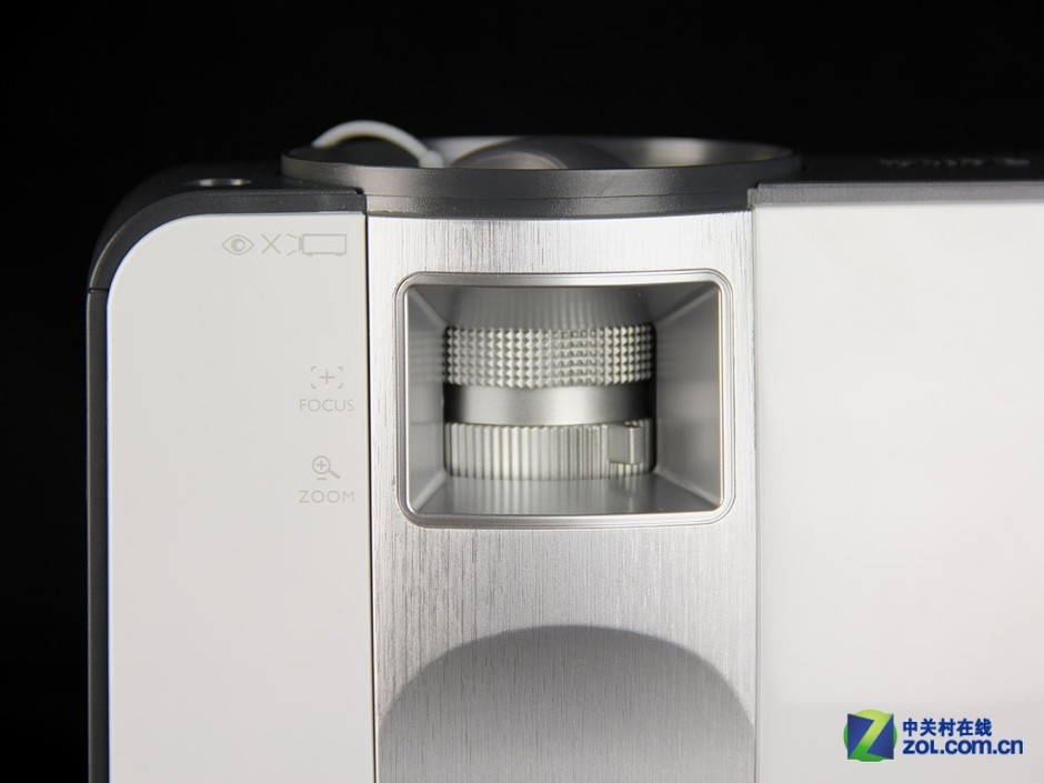 白色3d商教投影机新品 明基mx703图赏