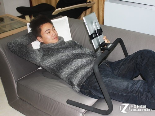 有派生活 易客三用平板支架i-Cozy评测