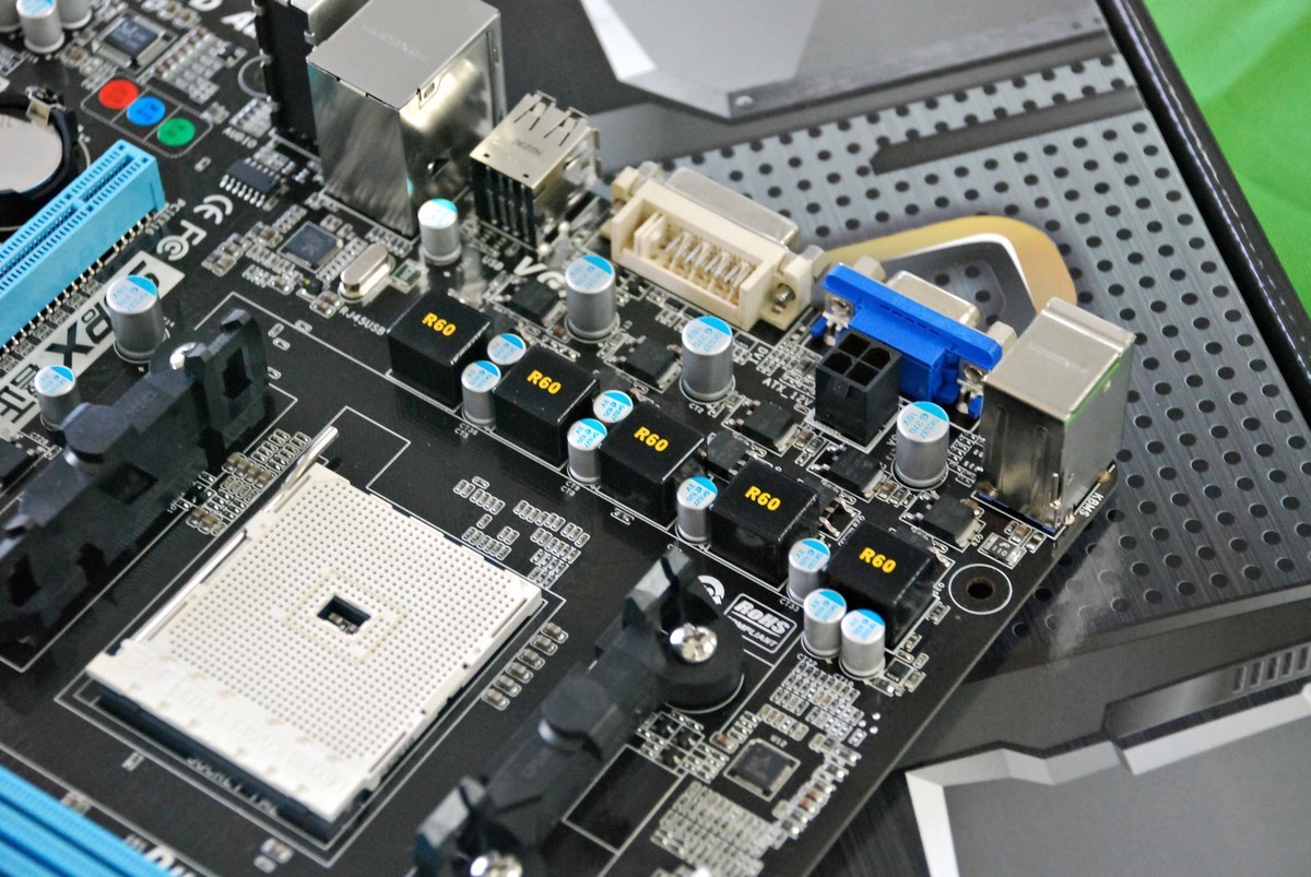 【高清图】 全套配置仅2000元!磐正aa55mz2-q7仅399元热卖图2