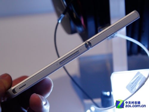 �����׿��ĺ� 5Ӣ������Xperia Z���� 