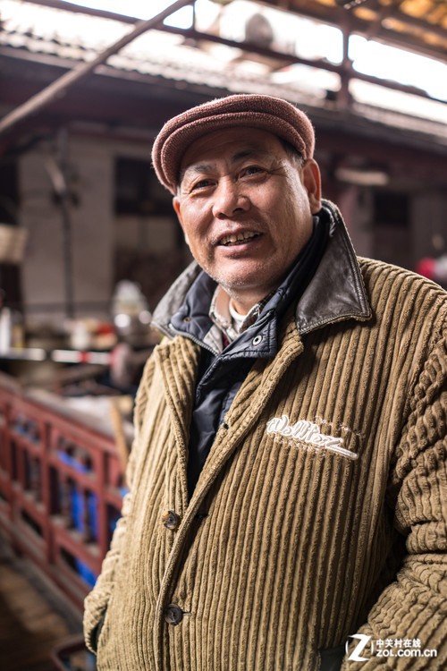 35mm���е��Ϻ� ȫ�������ᡰ�ڿ���RX1 