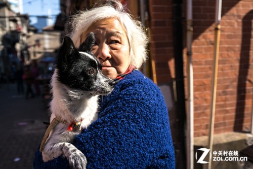 35mm���е��Ϻ� ȫ�������ᡰ�ڿ���RX1 