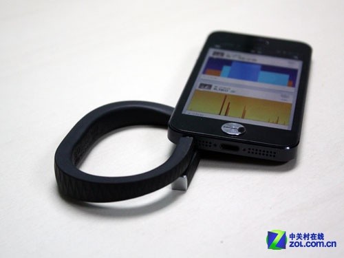 ϵ Jawbone UP2 