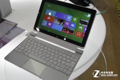 Intel展台:联想miis 10等Win8平板亮相