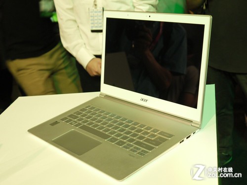 Computex 2013:�곞ȫ�ߴ�����Ʒ���� 