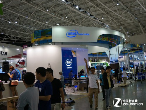 ����͵�� Computex2013Ӣ�ض�չ̨̽�� 