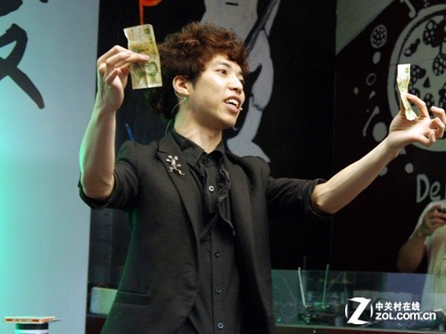 �ĺ˾��޵ǳ� ����Grand S��������� 