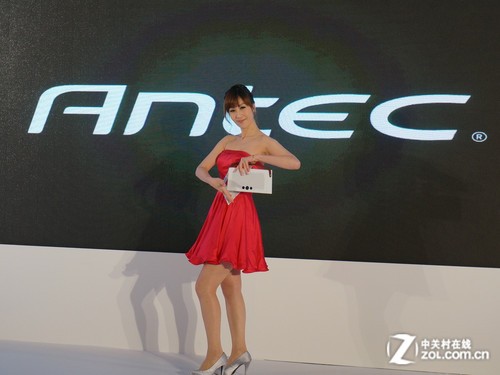 2013��̨������չ:���ѿ���Ʒ�����չ 