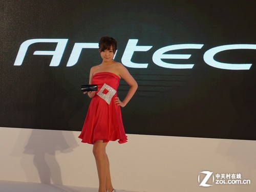 2013��̨������չ:���ѿ���Ʒ�����չ 