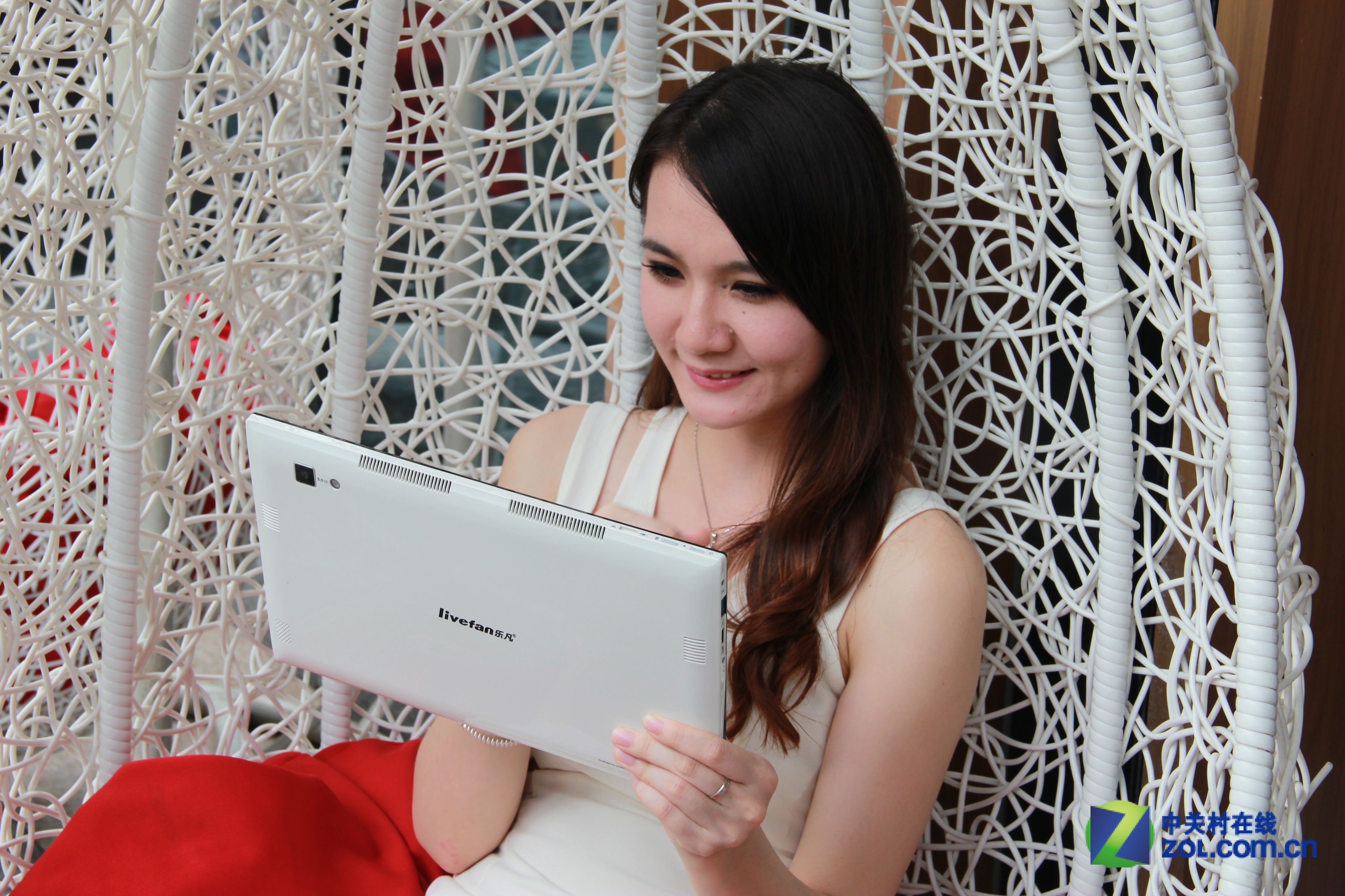 配置拼出亮点 乐凡f2真机模特图首曝