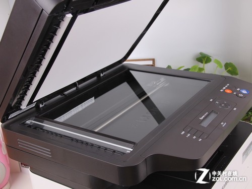 ʡǮ��С���¡� ����M2676Nһ����ײ� 