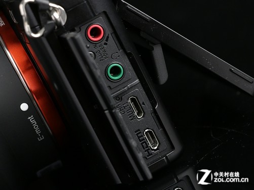 索尼a7接口部分