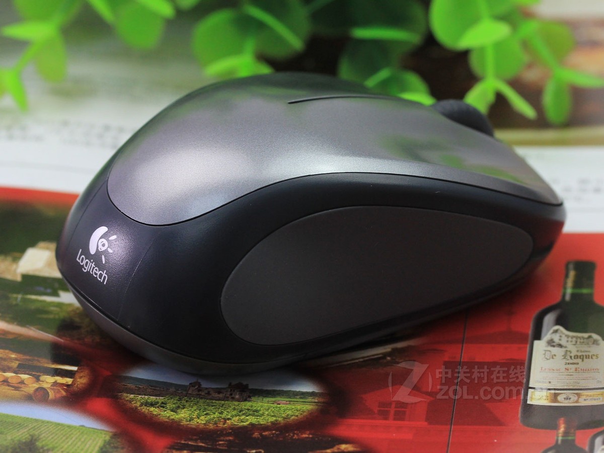 【高清图】 罗技(logitech)m235二代无线鼠标效果图 图155