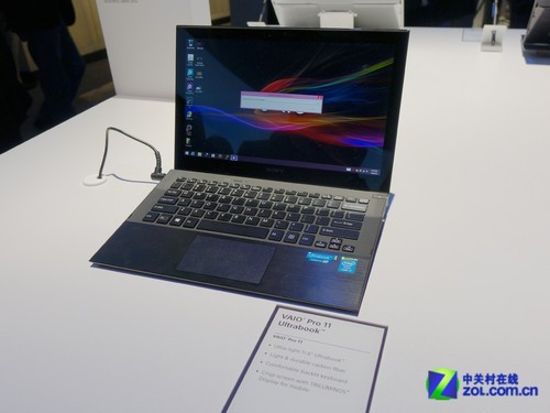 ���γɾ������� ����CES����չ̨�ع� 