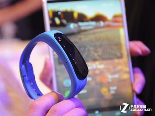 防水长待智能手环 华为talkband b1试玩