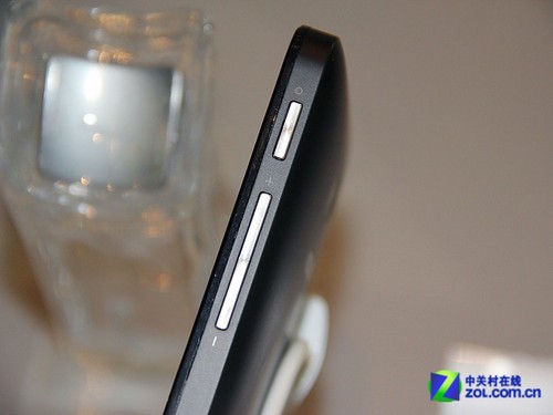 ��Ʒ�ʸ����� ��˶ZenFone4/5/6��ǳ� 