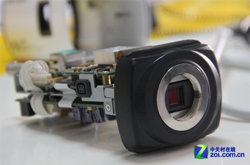 夜视监控重影怎办?传感器与镜头解难题