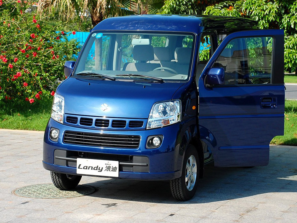 【高清图】 昌河铃木(changhe-suzuki)浪迪 1.4 自动超豪华型 图125