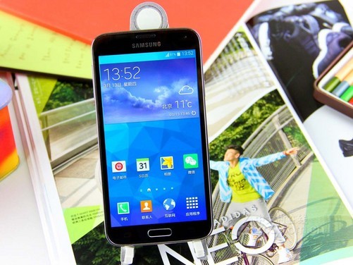 就是这个feel 八大视频手机让你倍儿爽