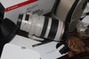 ����EF&nbsp;28-300mm&nbsp;f/3.5-5.6L&nbsp;IS&nbsp;USM��ͷ���ý������ڣ����ٳ���ʹ�öԿ��ڵ�ĥ���þ�ͷ��Ϊ�������á�