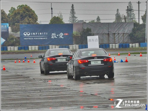 ��ս�����ݳ�ս Ӣ�����Q50�������� 