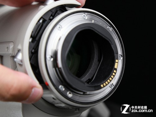 顶级远摄变焦镜 佳能200-400mm f/4评测
