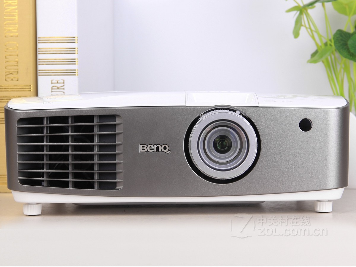 投影机 明基投影机 明基w1400 图片 效果图 11 / 26隐藏