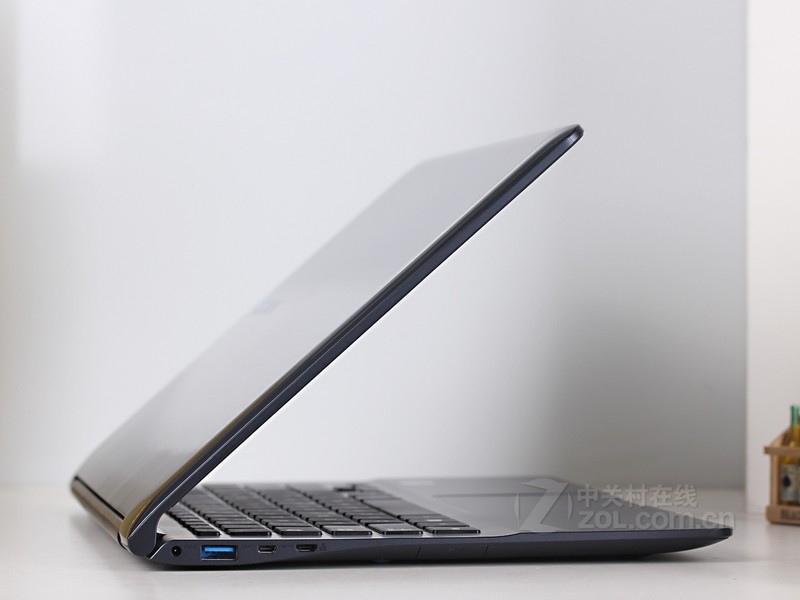 笔记本电脑 三星笔记本电脑 三星905s3g-k01 图片 原创图赏