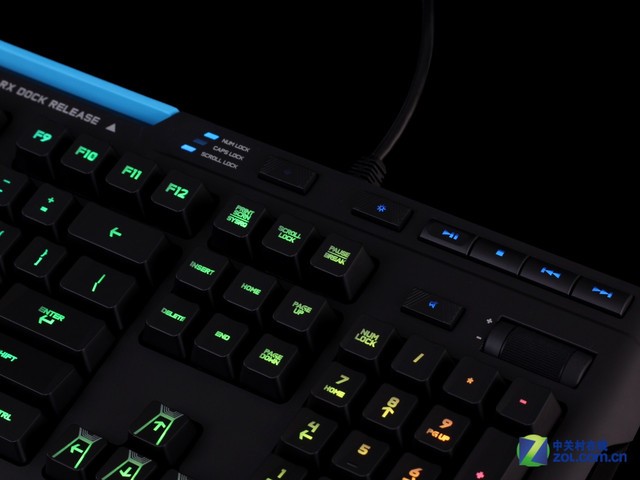 罗技最新旗舰 g910 rgb机械键盘图赏