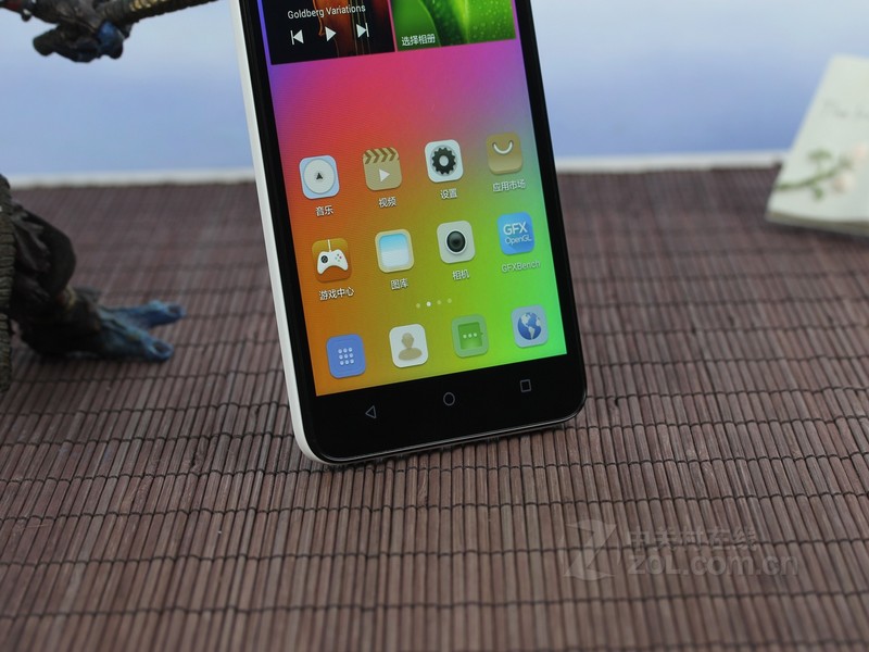 【高清图】 荣耀(rongyao)畅玩4x(che2-ul00/高配版/联通4g)其他图赏