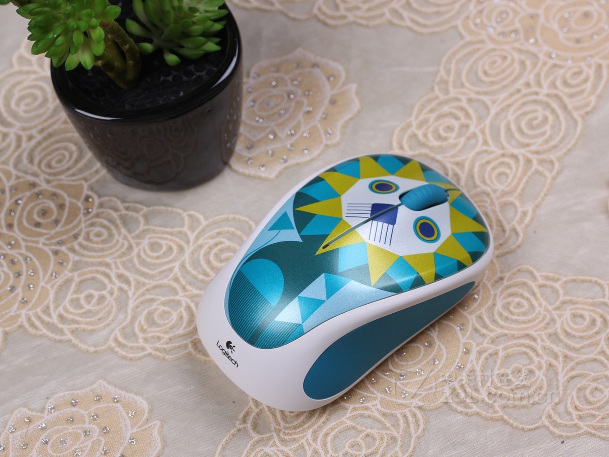 【高清图】 罗技(logitech)m238无线鼠标效果图 图69