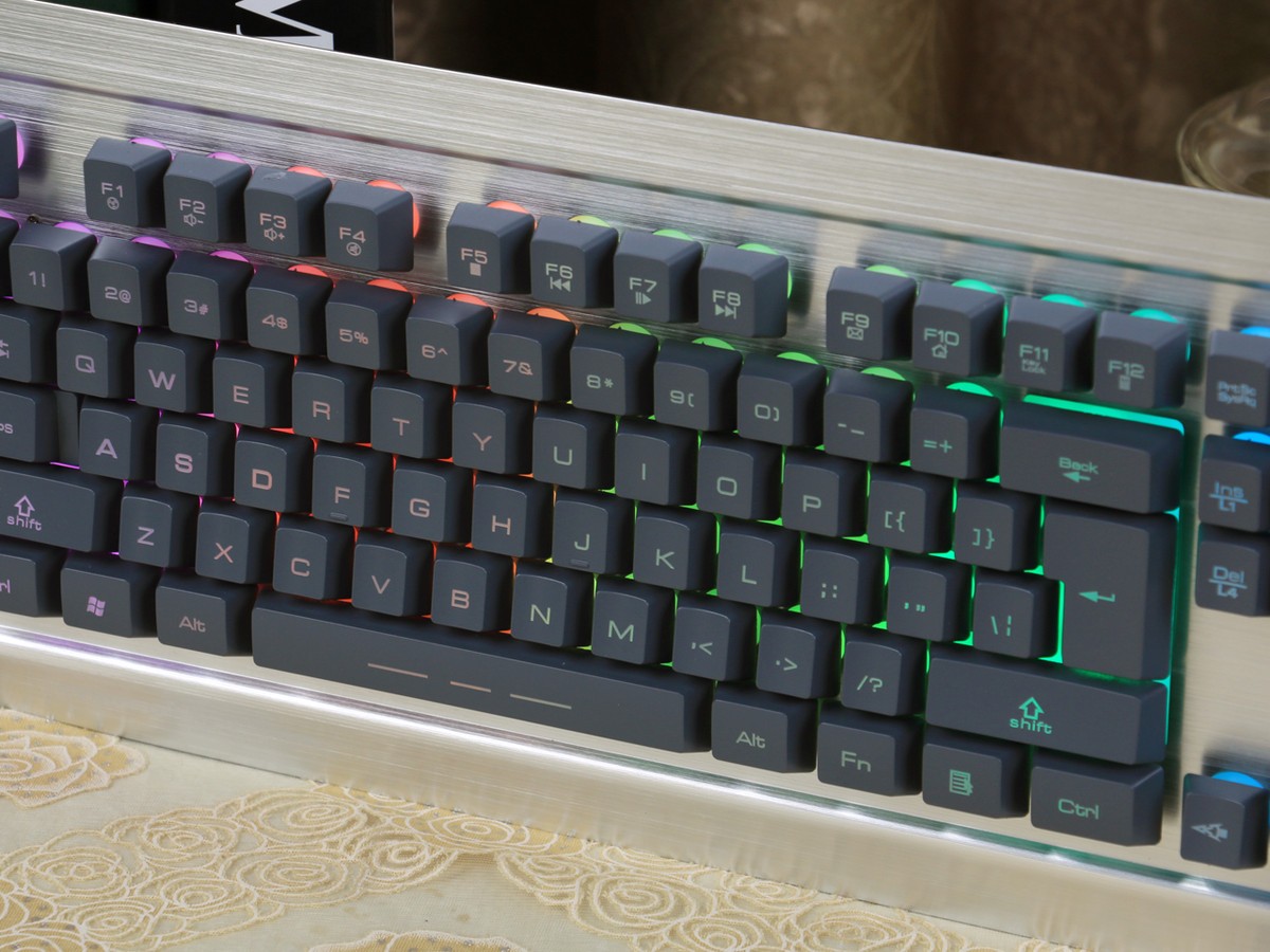 黑爵ak27机械战士二代7色背光键盘