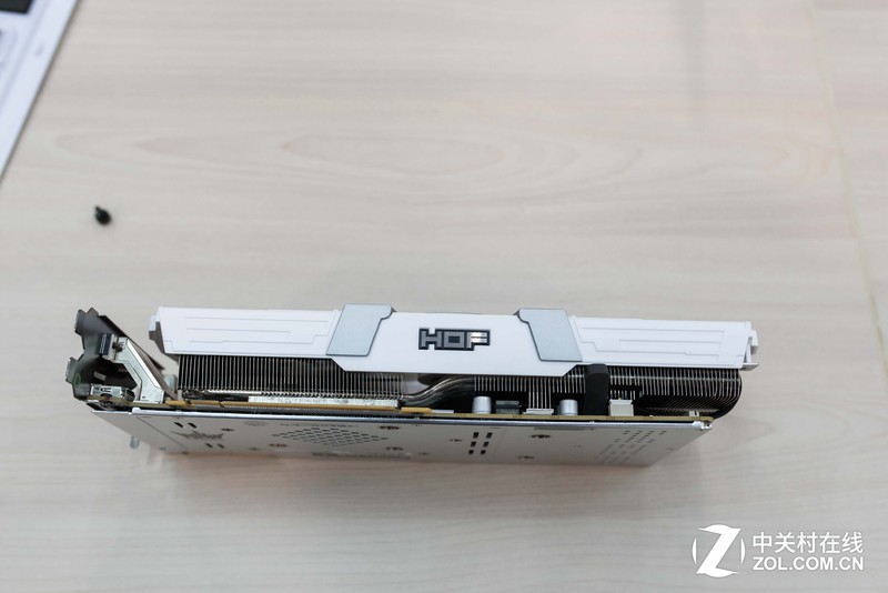 六核i7高性价比 雷霆the one主机评测 (13/18)