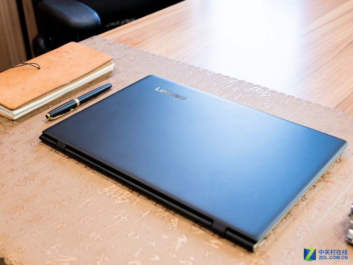 联想ideapad 700s-14isk(6y30/8gb/256gb/红色腰线)