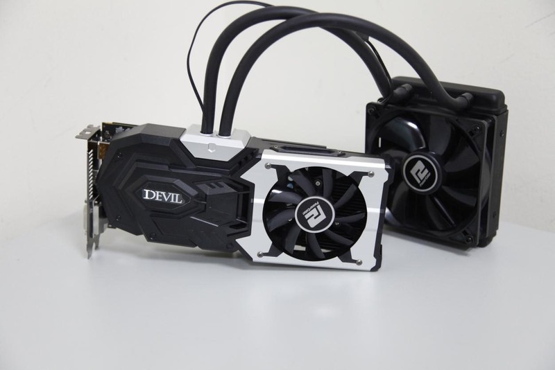 恶魔级游戏体验 迪兰devil r9 390x实测 (9/11)